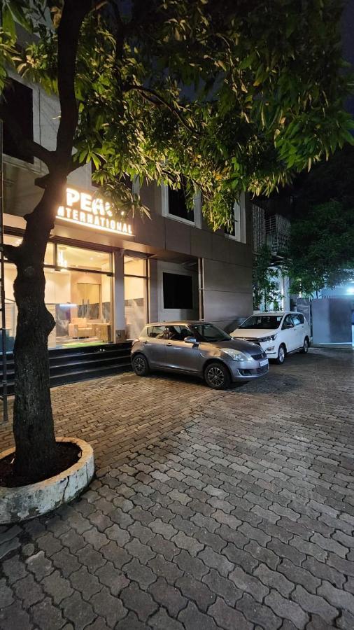 Hotel Peace International à Bombay Extérieur photo