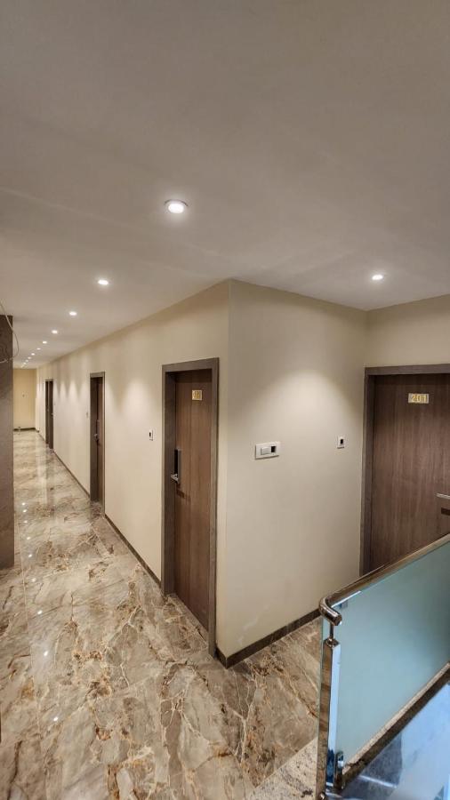 Hotel Peace International à Bombay Extérieur photo